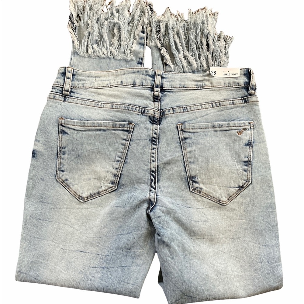 William Rast Ice Washed Fringed Hem Jeans - Picture 7 of 11